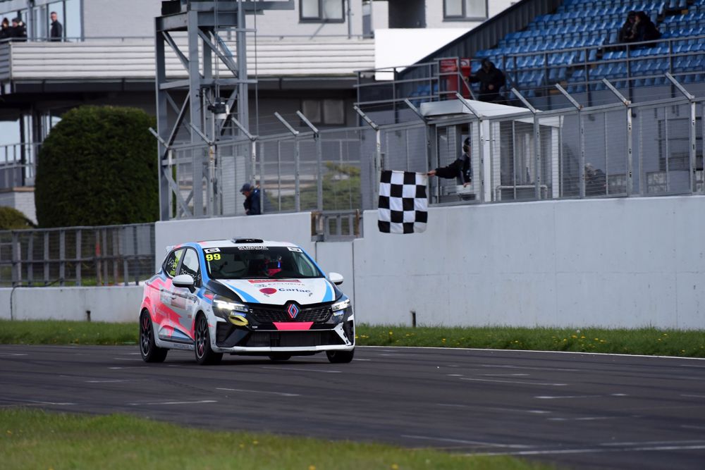 Clio Cup GB to be represented at Snetterton Track day 