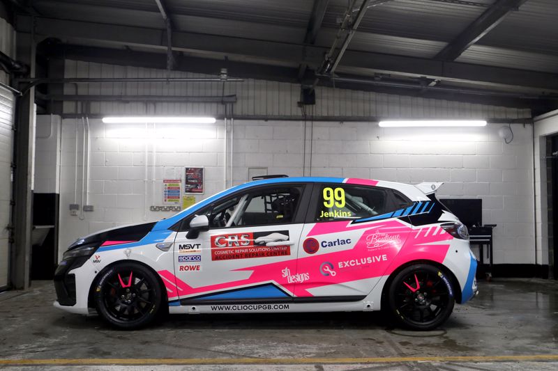 Clio Cup GB breaks cover at 2024 MSVR Season Launch Day