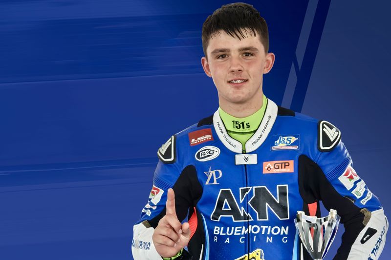 BlueMotion Racing retain Knights for 2025 Pirelli National Sportbike Championship