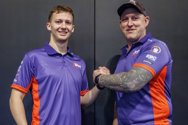 XMT Racing sign Valleley for Quattro Group British Supersport and retain Shelton in Pirelli National Sportbike Championship  