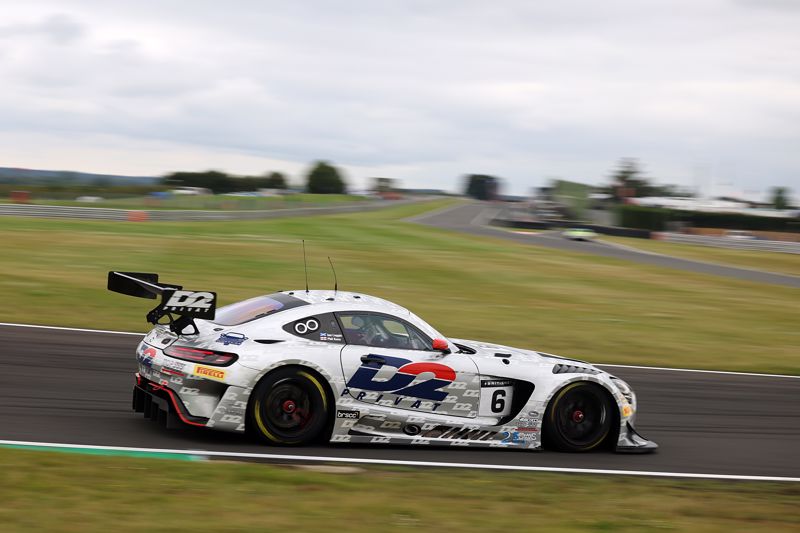 British GT Pre-Qualifying: Keen and Loggie's Mercedes-AMG goes fastest at Snetterton