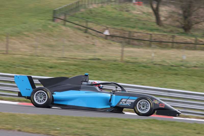 2023 champion Mills tops first day of Oulton Park GB4 test 