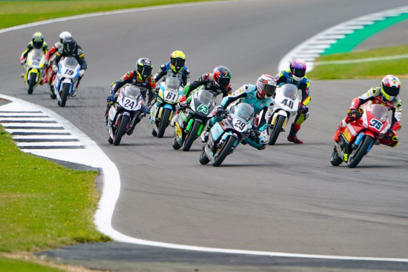 R&G British Talent Cup: Surowiak stays ahead to claim victory in race two