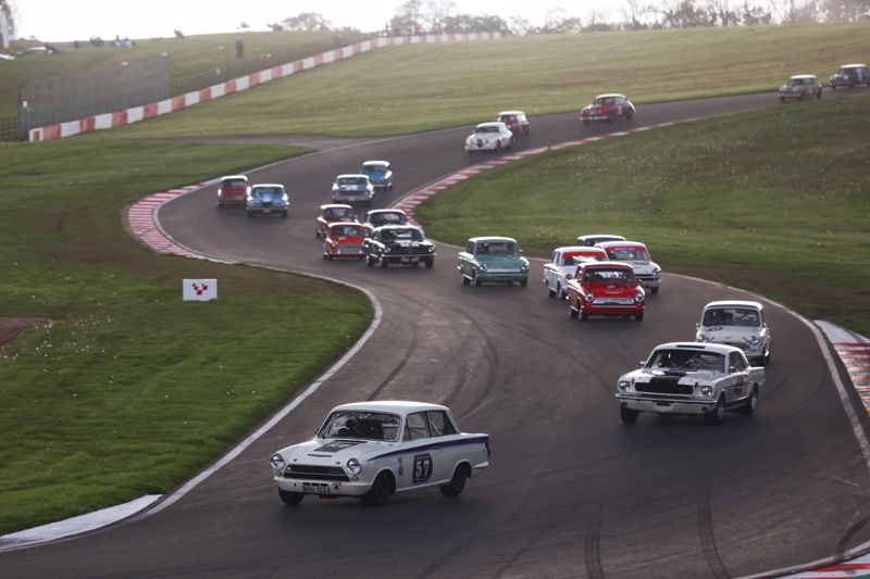 Donington Historic Festival concludes with more stunning action