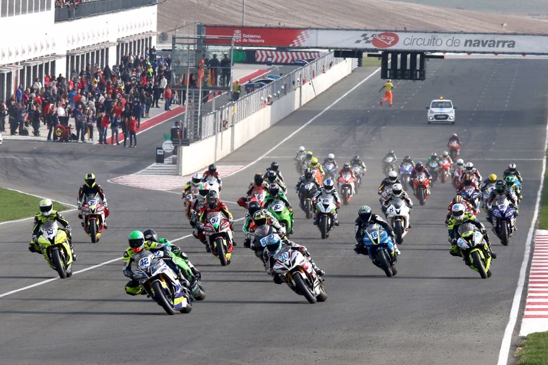 Hundreds of riders set for Weekend Racing Cup action at Circuito de Navarra