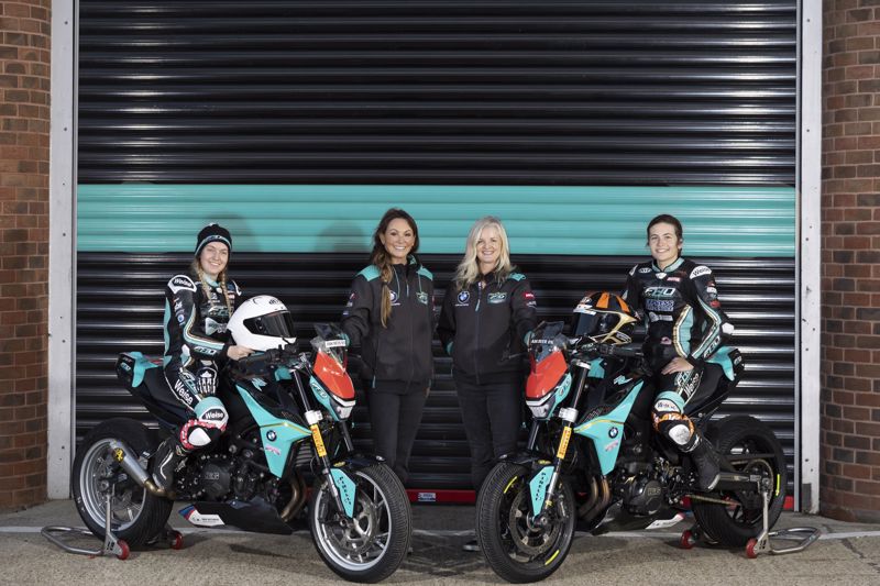 FHO Racing continues to support Hanks-Elliott and Walker for the 2024 season in the BMW F 900 R Cup
