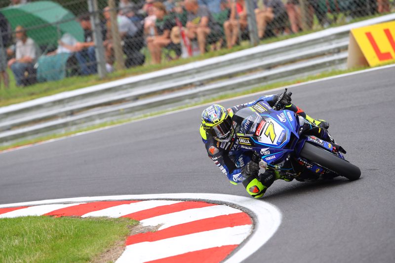 Bennetts BSB Race 2: Vickers doubles up with another victory at Brands Hatch
