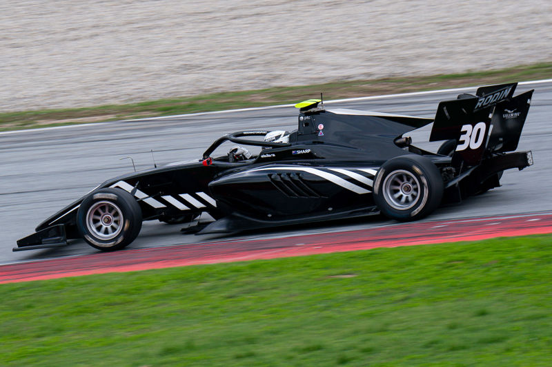 GB3 graduates complete post-season FIA F3 testing