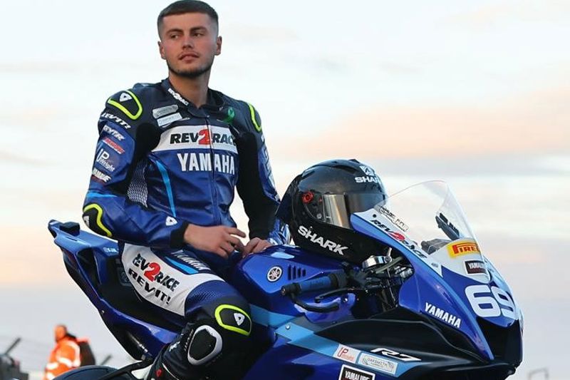 Proudfoot returns with Rev2Race Yamaha