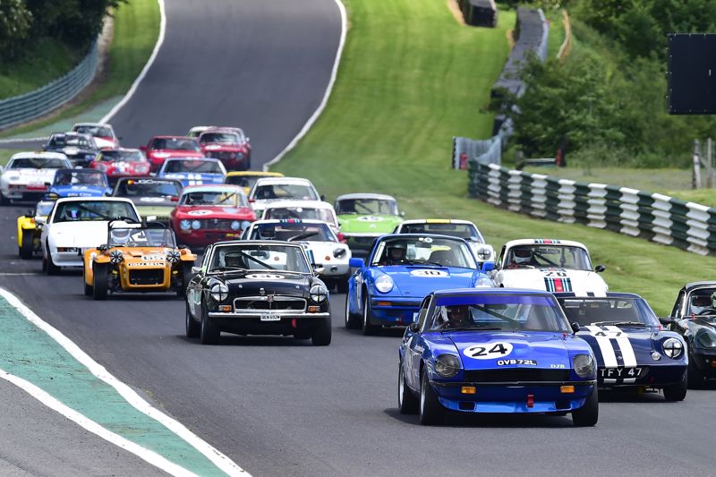 Enjoy classic motorsport at the Cadwell Park Historic Wolds Trophy