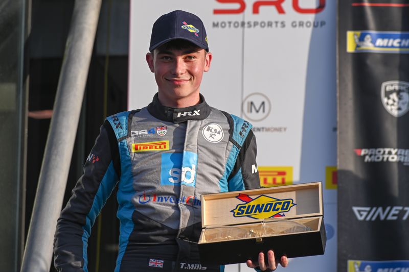 Mills adds Sunoco Fastest Driver of the Weekend Award to Brands Hatch haul 