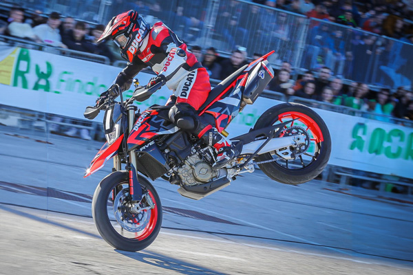 =Motorcycle Stunt Shows