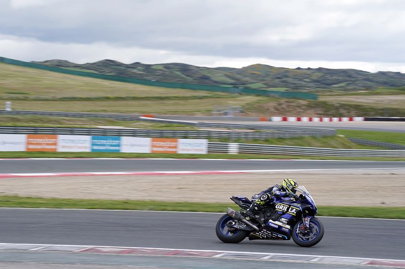 Ryde on top at Circuito de Navarra in opening session