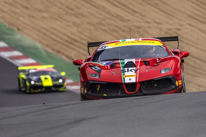 Tickets available on the gate for Ferrari Challenge UK this weekend at Donington Park!