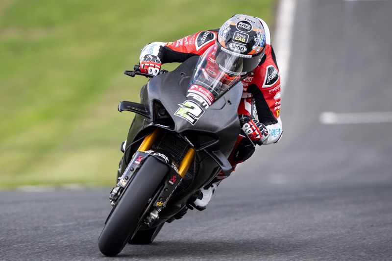 Irwin topples Haslam from the top in final seconds of session three