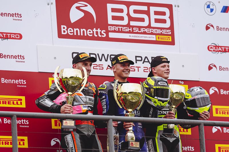 MasterMac Honda celebrate double podium success at Cadwell Park