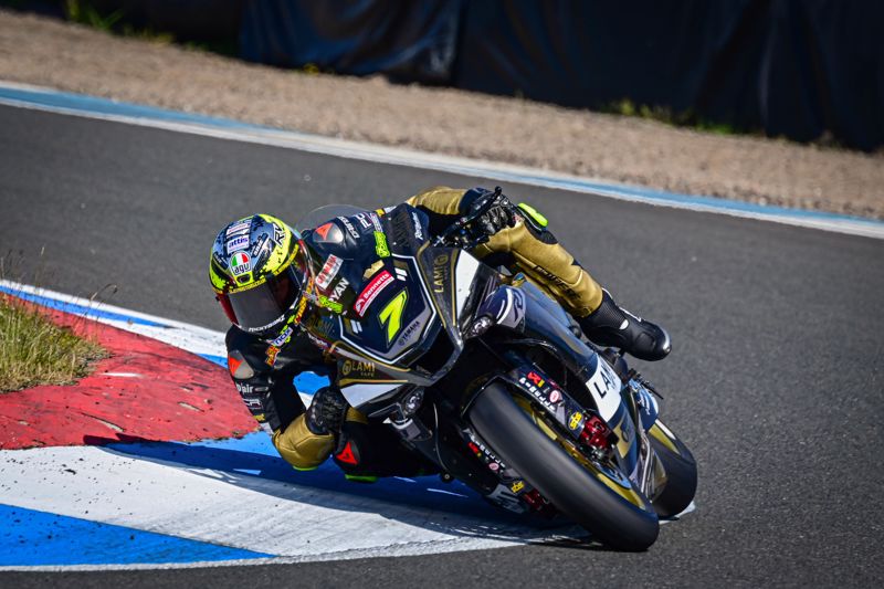 Bennetts BSB contenders back on track at Knockhill