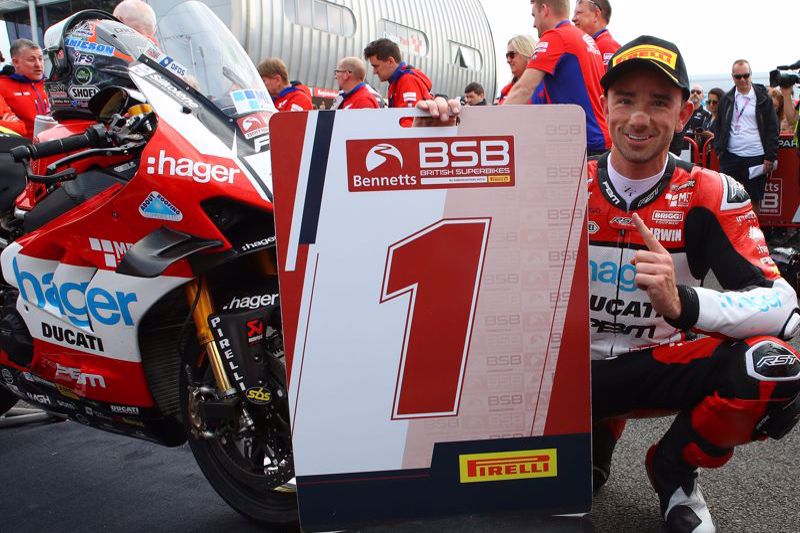 Bennetts BSB Race Three: HAT-TRICK FOR HAGER PBM DUCATI AND IRWIN AT OULTON PARK