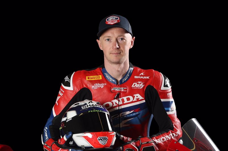 Westmoreland returns to Bennetts BSB action with Team IWR Honda 